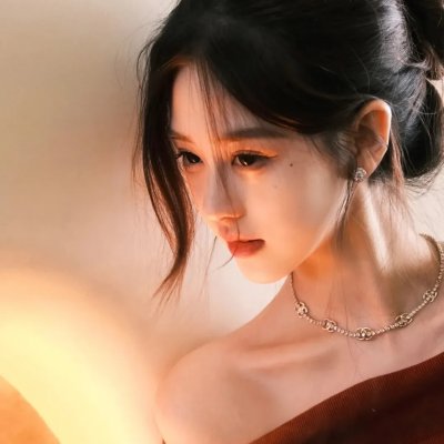 济慈和他的夜莺：盲目约会 排行封面